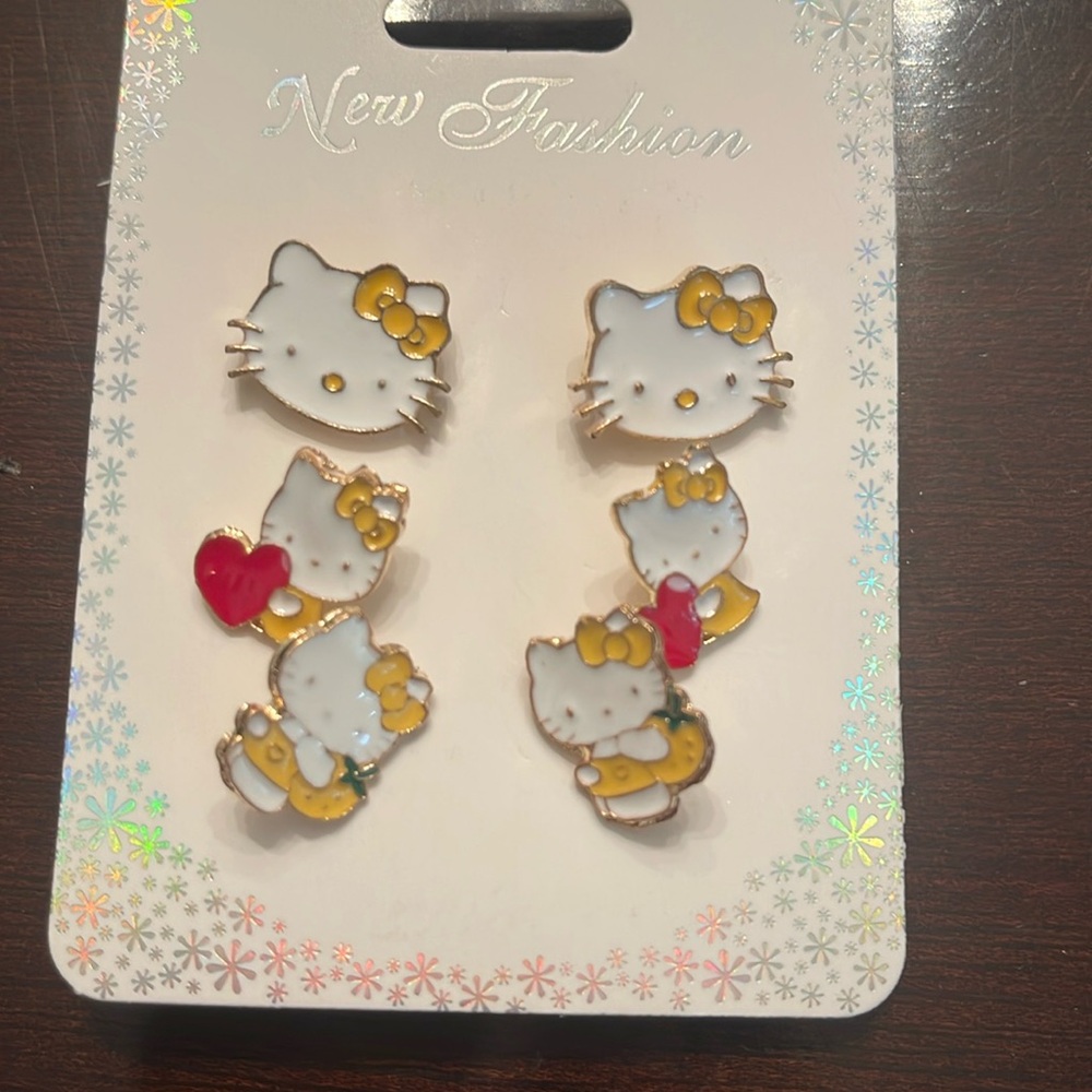 Hello Kitty nwt Earrings Set - three pairs yellow and gold tone